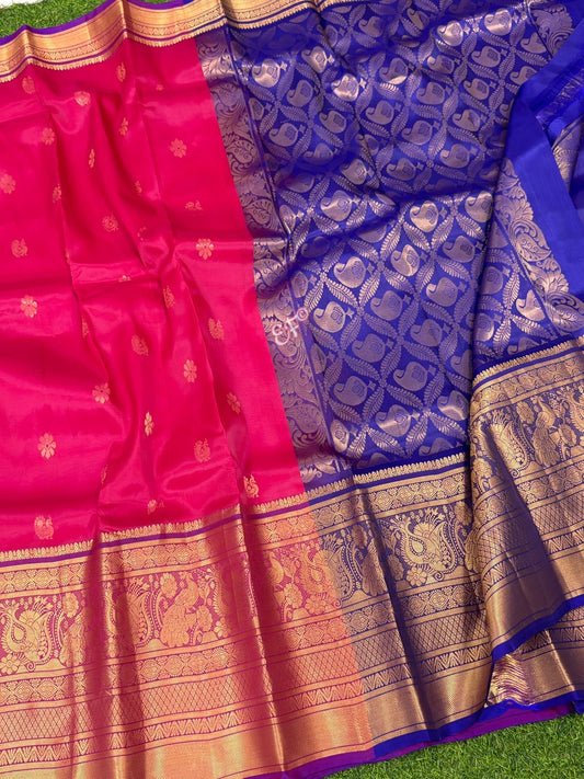 Beautiful vintage Kanchi Lightweight Pattu Sarees