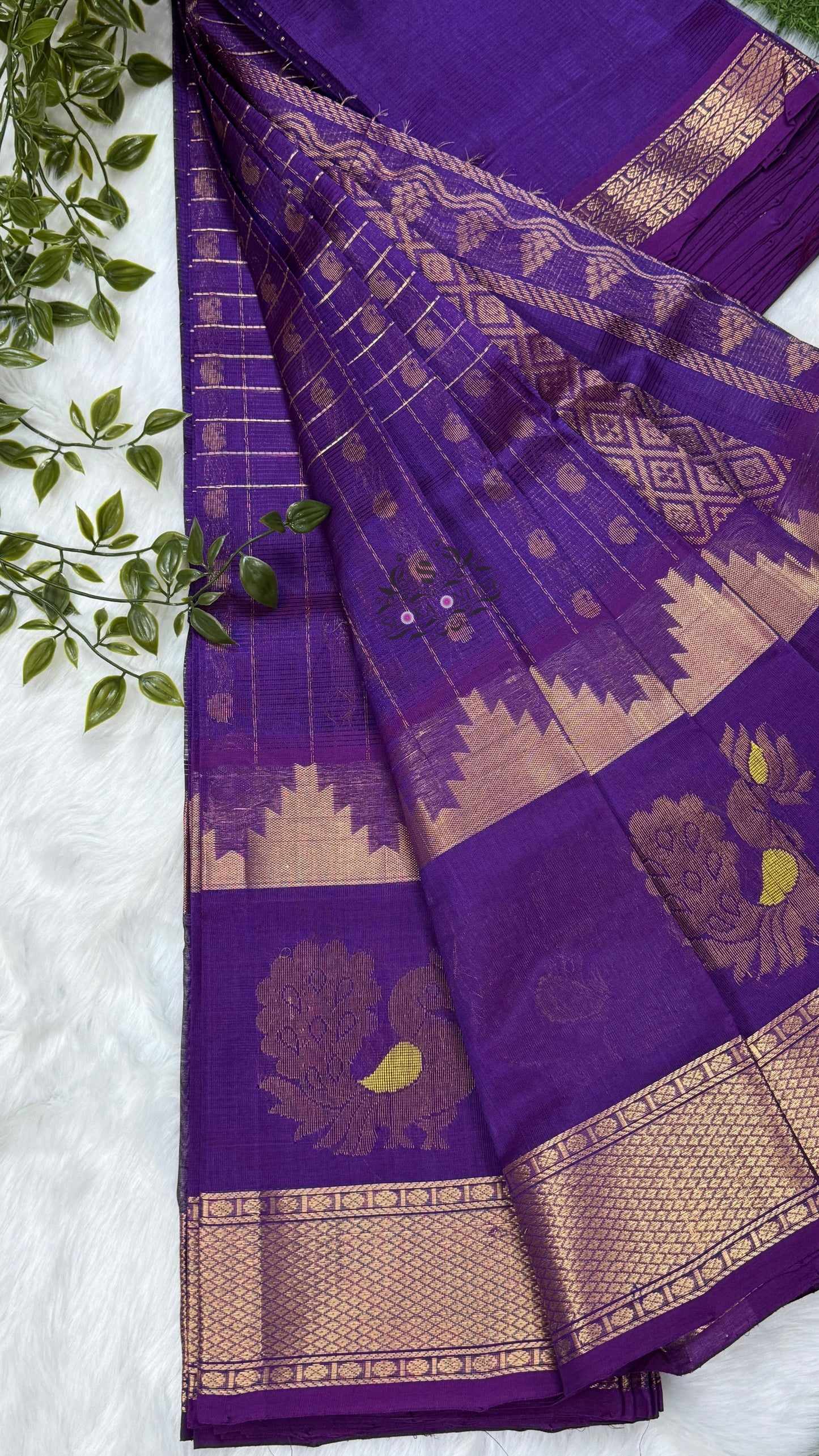 Beautiful Pure Handloom Mangalagiri Silk Sarees With Checks Buties