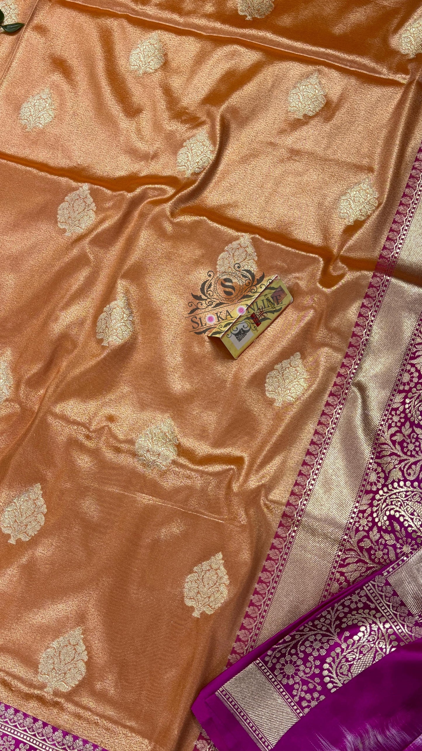 Exclusive and Royal Looking Pure Handloom Tissue Crape Sarees