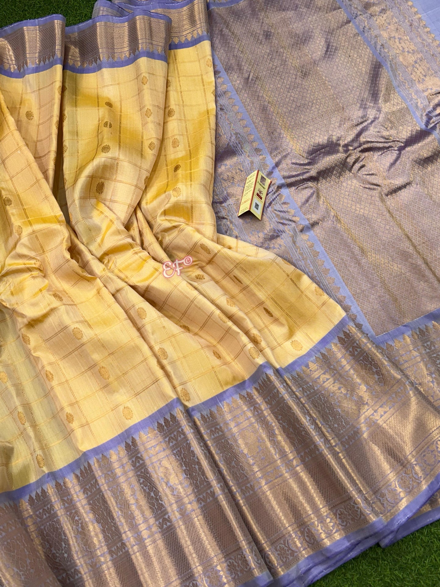 Bridal and Traditional Pure Handloom Double Warp Gadwal Pattu Sarees