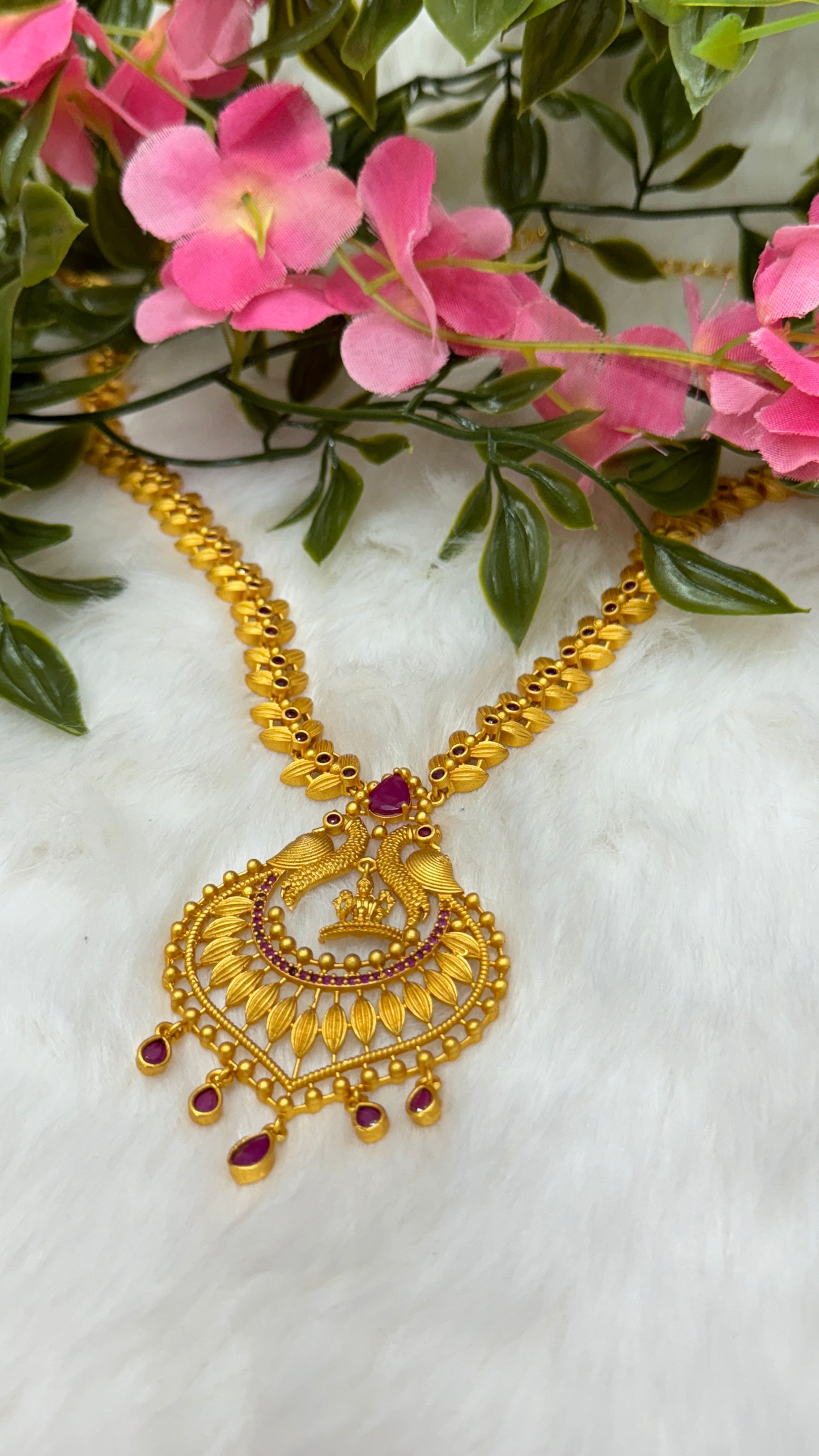 Beautiful and Exquisite Haram jewelry