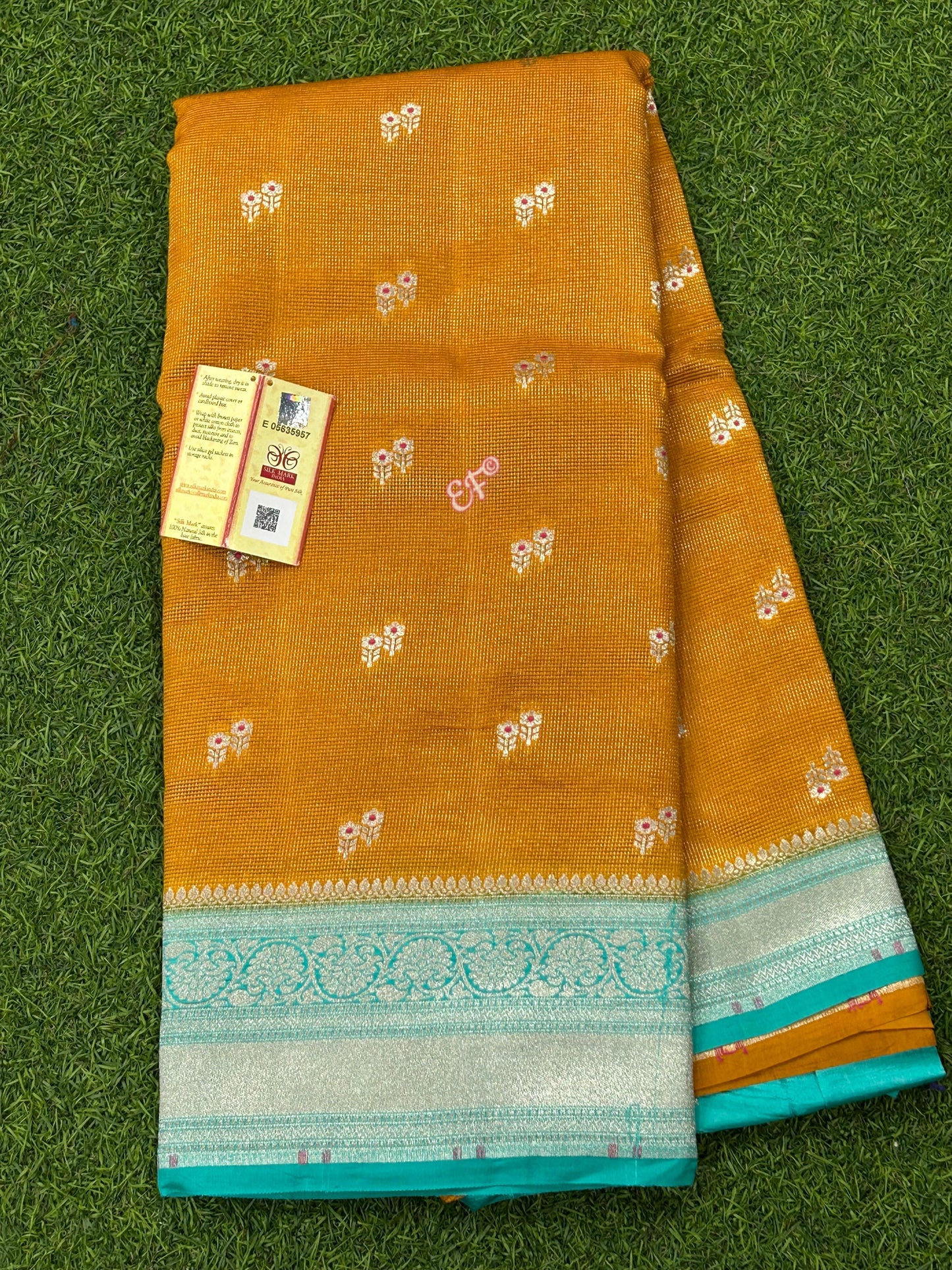 Exclusive Pure Handloom Banarasi Iktara Green Mango Pattu Sarees